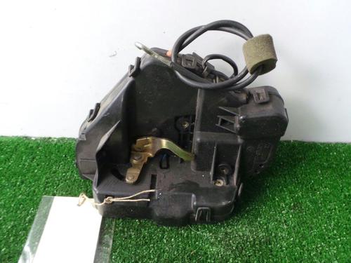 rear-right-lock-mercedes-benz-c-class-w203-c-220-cdi-203006-203008-2037300235-2000-2001-2002-2003-2004-2005-2006-2007-8251633 main image