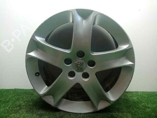 Używane Felga PEUGEOT 407 (6D_) 2.0 HDi 135 (6DRHRH, 6DRHRE, 6DRHRG, 6DRHRJ) (136 hp) 10625083