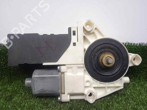 Right front window motor PEUGEOT 407 (6D_) 2.0 HDi 135 (6DRHRH, 6DRHRE, 6DRHRG, 6DRHRJ) | BP11766747E20 