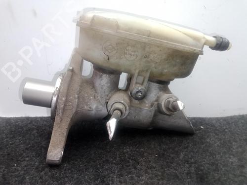 Used Brake master cylinder RENAULT SCÉNIC III (JZ0/1_) [2008-2016]  22239646