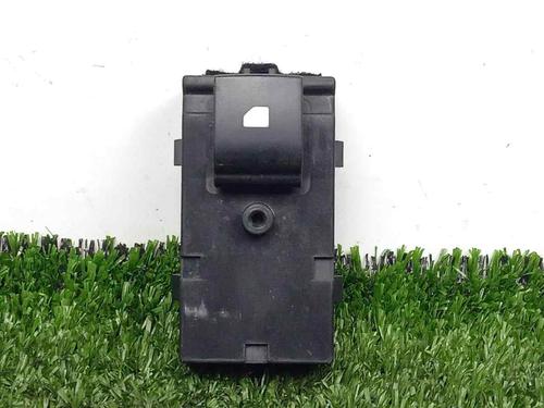 Used Left rear window switch OPEL MERIVA B MPV (S10) [2010-2017]  9458165