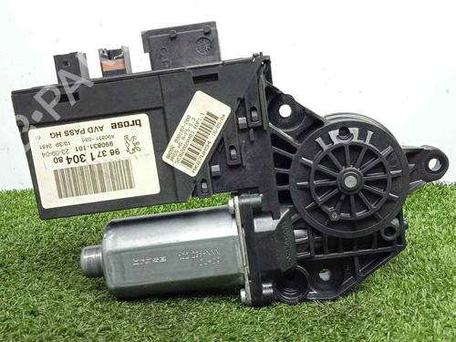 Right front window motor PEUGEOT 307 SW (3H) 1.6 HDI 110 | BP11769075E20 