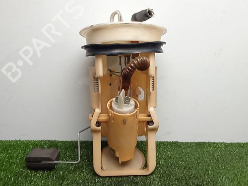 Used Fuel pump BMW 3 Compact (E46) 316 ti (115 hp) 27832591