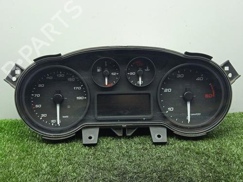 Used Instrument cluster IVECO DAILY VI Van 35S16, 35C16, 40C16, 50C16, 70C16 (160 hp) 30721051