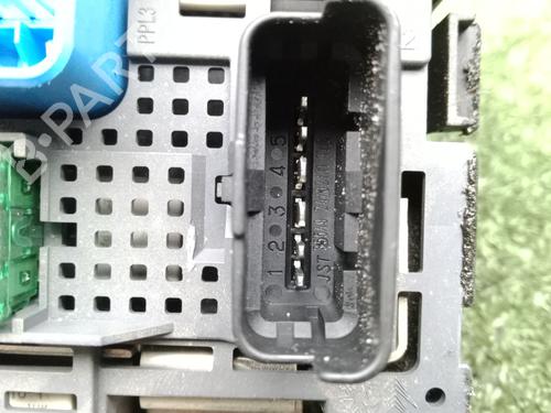 Fuse box CITROËN C4 II (NC_) 1.6 HDi 90 | BP38173860E1 - Image 4
