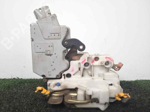Used Front left lock NISSAN PRIMERA (P11) 1.6 16V (99 hp) 8914765