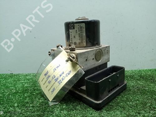 Used ABS pump SEAT LEON (1M1) [1999-2006]  5737602