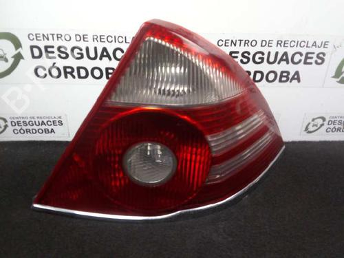 Used Right taillight FORD MONDEO III (B5Y) 2.0 16V TDDi / TDCi (115 hp) 6439880
