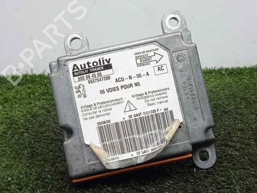 Used ECU airbags PEUGEOT 306 Hatchback (7A, 7C, N3, N5) [1993-2003]  16765004