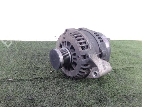 Used Alternator SSANGYONG REXTON / REXTON II (GAB_) 2.7 Xdi 4x4 (165 hp) 30930473