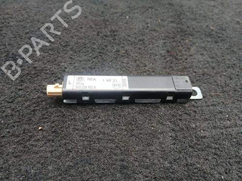 Used Electronic module Electronic module VW GOLF VI (5K1) 1.6 TDI (105 hp) 40259390 40259390