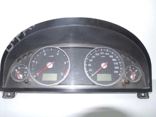 Used Instrument cluster FORD MONDEO III (B5Y) [2000-2007]  5726783