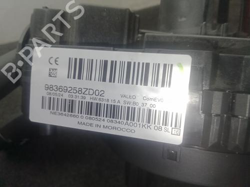 Headlight switch PEUGEOT 2008 II (UD_, US_, UY_, UJ_, UR_, UC_) 1.2 PureTech 100 (USHNK) | BP29023572I24 