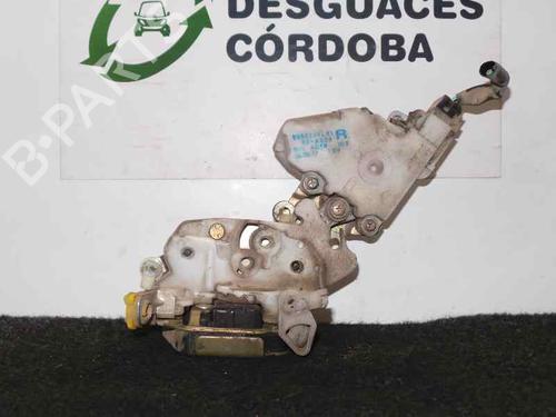 Used Front right lock NISSAN TERRANO II (R20) 2.7 TDi 4WD (125 hp) 5742992