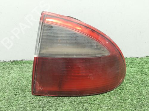 Used Right taillight Right taillight 38088326 38088326