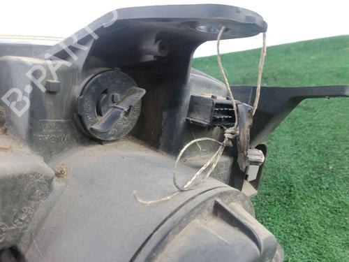 Right headlight CITROËN C8 (EA_, EB_) 2.2 HDi | BP39972999C29 - Image 4