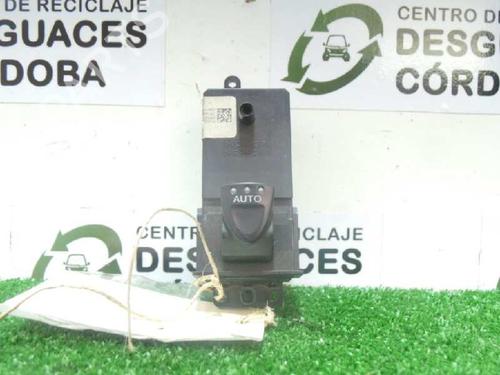 Used Right front window switch HONDA CIVIC VIII Hatchback (FN, FK) [2005-2012]  21551471