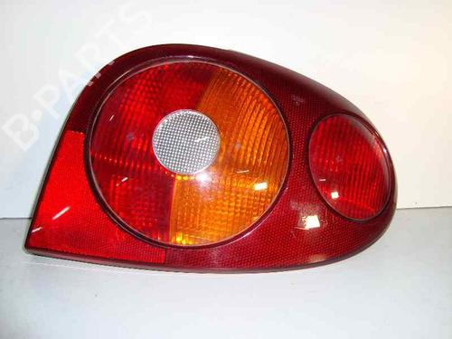 Used Right taillight RENAULT MEGANE I Coach (DA0/1_) 1.4 16V (DA0D, DA1H, DA0W, DA10) (95 hp) 5722560