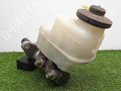 Brake master cylinder TOYOTA RAV 4 IV (_A4_) 2.2 D 4WD (ALA49) | BP17490077M77 