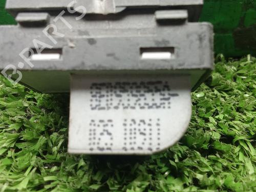 Left rear window switch AUDI A4 B7 Avant (8ED) 2.0 TDI 16V | BP39535594I29 - Image 4