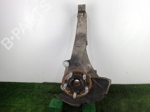 Used Right front steering knuckle Right front steering knuckle LAND ROVER DISCOVERY V (L462) 2.0 Sd4 4x4 (241 hp) 36254910 36254910