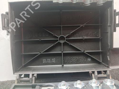 Fuse box SEAT LEON (1M1) 1.6 16 V | BP33843519E1 - Image 2