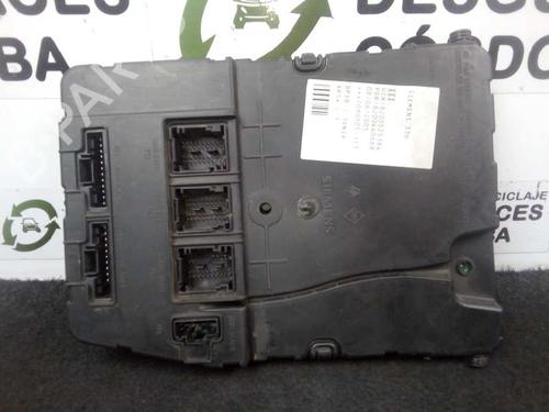 Used Control unit RENAULT MEGANE II (BM0/1_, CM0/1_) 2.0 16V Turbo (163 hp) 6444603