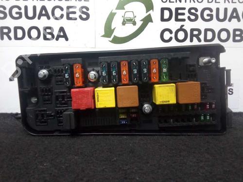 Used Fuse box OPEL VECTRA C (Z02) [2002-2009]  5699339