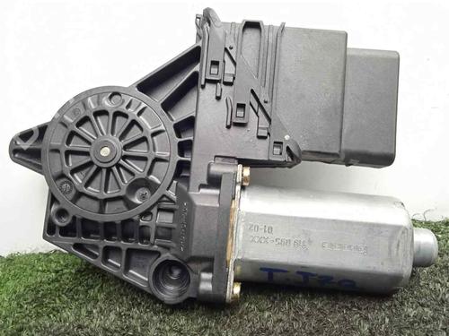 Used Left rear window motor VW PASSAT B5.5 (3B3) 1.9 TDI (130 hp) 11754389