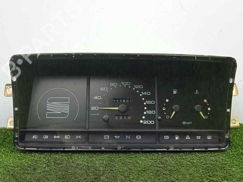 Used Instrument cluster SEAT IBIZA I (21A) [1984-1993]  15197930