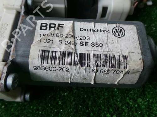 Right rear window motor SEAT LEON (1P1)  | BP5737044E22 