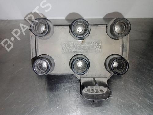 Used Ignition coil FORD MONDEO II Saloon (BFP) 2.5 24V (170 hp) 5686802