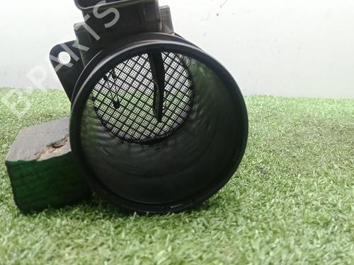 Mass air flow sensor RENAULT TRAFIC II Van (FL) 2.5 dCi 135 (FL0D) | BP38107366M95 - Image 4