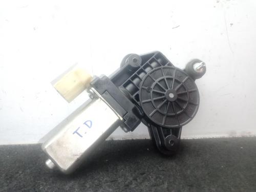 Used Right rear window motor BMW 1 (F20) 116 d (116 hp) 31571976