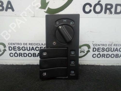Used Headlight switch VOLVO 460 (464) 1.6 (83 hp) 24140495