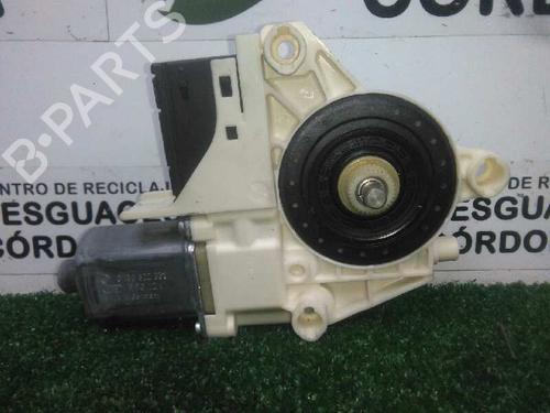 Used Right rear window motor RENAULT LAGUNA III (BT0/1) [2007-2015]  11753150