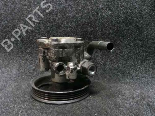 Used Steering pump KIA CARENS I (FC) [1998-2002]  5702436