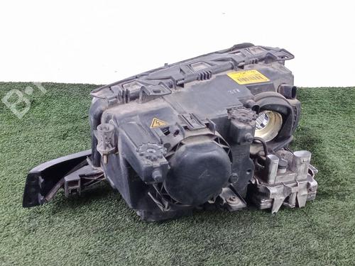 Left headlight BMW 3 Touring (E46) 330 d | BP29039907C28 