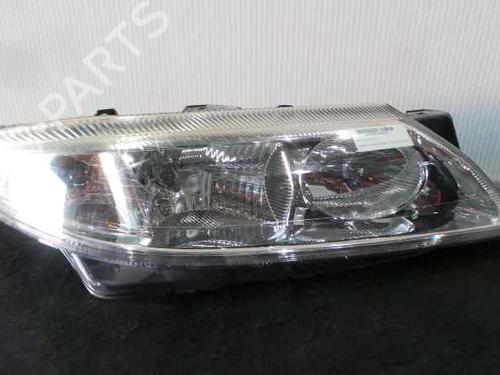 Right headlight RENAULT LAGUNA II (BG0/1_) 1.9 dCi (BG0R, BG0E) (100 hp) 5692388