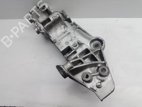 Used Engine mount OPEL VIVARO A Van (X83) [2001-2015]  13526075