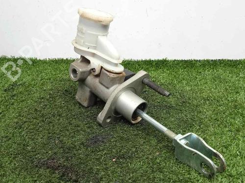 Used Clutch slave cylinder MITSUBISHI L200 / TRITON (KJ_, KK_, KL_) 2.4 DI-D 4WD (KJ0T) (154 hp) 14254900