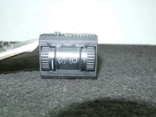 Used Headlight switch VW POLO (9N_, 9A_) 1.4 TDI (75 hp) 23394777
