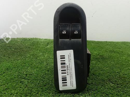 Used Left front window switch Left front window switch RENAULT SCÉNIC II (JM0/1_) 1.5 dCi (JM1F) (86 hp) 40124831 40124831