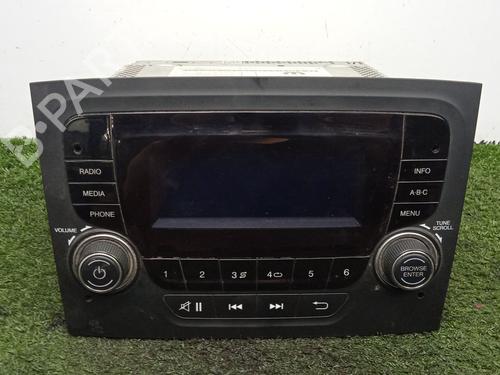 Autoradio FIAT DOBLO Cargo (263_) 1.3 D Multijet (263WXU1A, 263ZXU1A, 263WYB1A, 263ZYB1A) (95 hp) 25045091