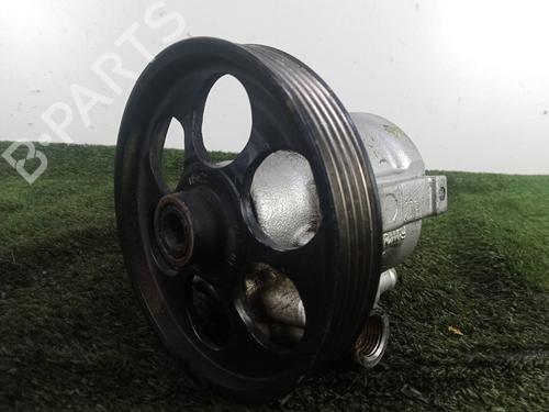 Used Steering pump Steering pump RENAULT MASTER II Van (FD) 1.9 dCi 80 (FD0P) (82 hp) 36527471 36527471