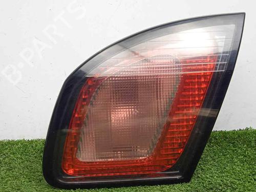 Achterlicht kofferdeksel achterklep rechts NISSAN PRIMERA Hatchback (P11) 1.8 16V (114 hp) 265509F610 | - | 89020317 | 99-02 | INTERIOR