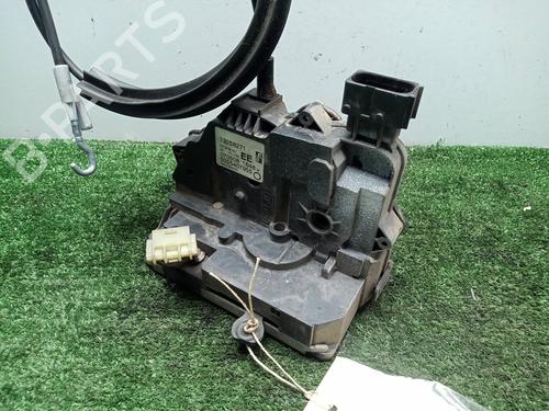 Used Front left lock OPEL CORSA D (S07) 1.3 CDTI (L08, L68) (75 hp) 13039581