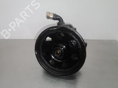 Used Steering pump FORD FOCUS I (DAW, DBW) 1.8 TDCi (115 hp) 5703910