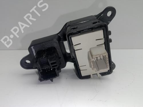 Switch RENAULT CLIO IV (BH_) 1.2 TCe 120 (BHM0) | BP15946193I30 
