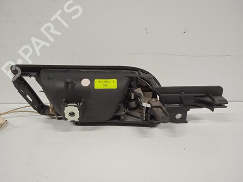 Venstre foran invendig håndtak VW GOLF V (1K1) 1.9 TDI | BP11010991I13 